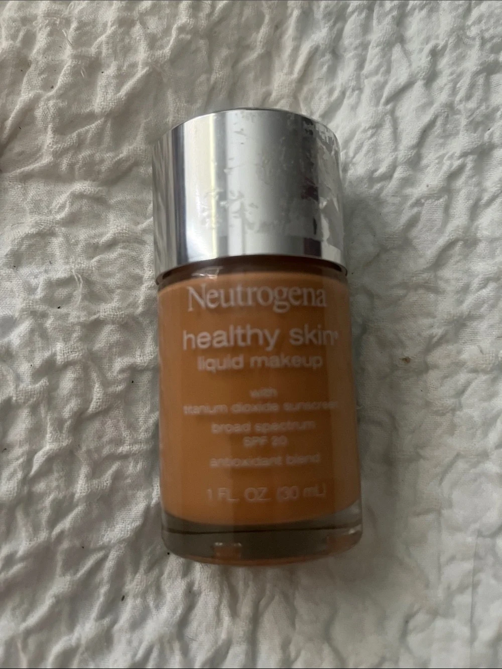 NWT Neutrogena Healthy Skin Foundation 85 Honey